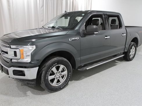 Used 2018 Ford F150 XLT w/ Equipment Group 302A Luxury image 3
