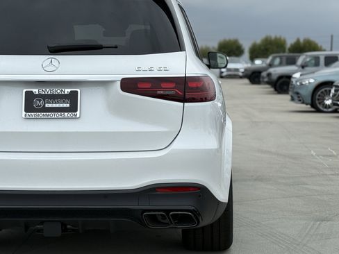 New 2026 Mercedes-Benz GLS 63 AMG 4MATIC image 10