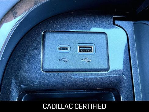 Used 2024 Cadillac Escalade Sport Platinum w/ Heavy-Duty Trailer Package AWD/4WD image 35