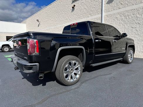 Used 2018 GMC Sierra 1500 Denali w/ Denali Ultimate Package AWD/4WD image 4