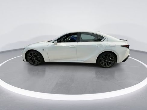 Used 2025 Lexus IS 350 F Sport RWD image 5