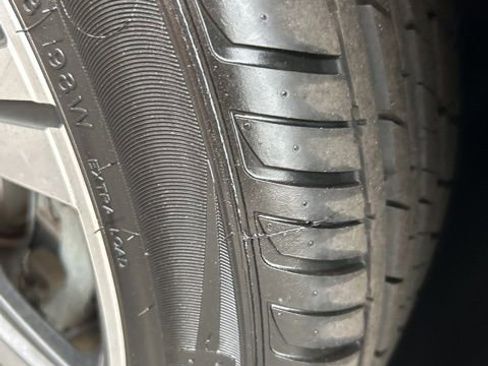 Certified 2020 Volkswagen Passat 2.0T SEL image 41