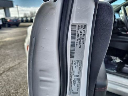 Used 2024 Dodge Durango GT image 18