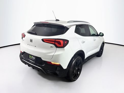 Used 2024 Buick Encore GX Sport Touring FWD image 9