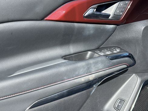 Certified 2024 Chevrolet Traverse RS image 26