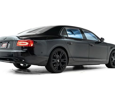 Used 2016 Bentley Flying Spur V8 AWD/4WD image 4