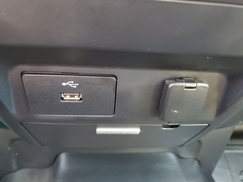 Used 2018 Ford F150 XL w/ Equipment Group 101A Mid RWD image 23