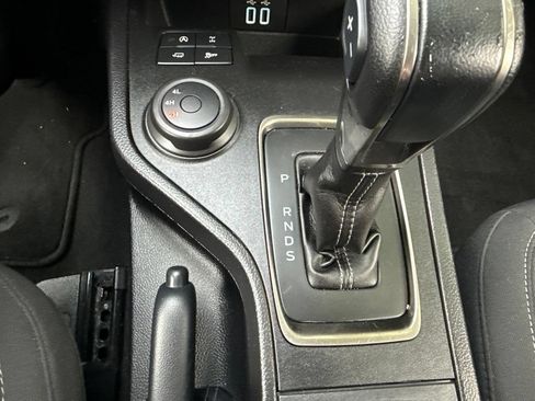 Used 2021 Ford Ranger XLT w/ Equipment Group 301A Mid AWD/4WD image 29