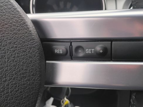 Used 2006 Ford Mustang GT Premium RWD image 20