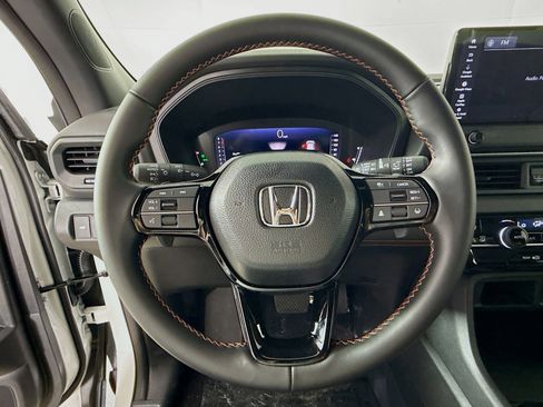 New 2026 Honda Pilot Sport image 11