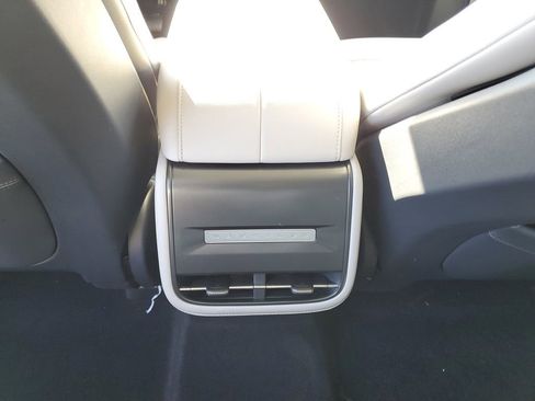 New 2026 Lincoln Nautilus Premier w/ Jet Appearance Package AWD/4WD image 13