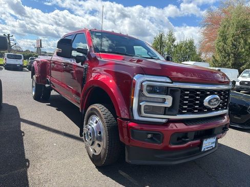 Used 2026 Ford F450 Platinum w/ FX4 Off-Road Package image 5