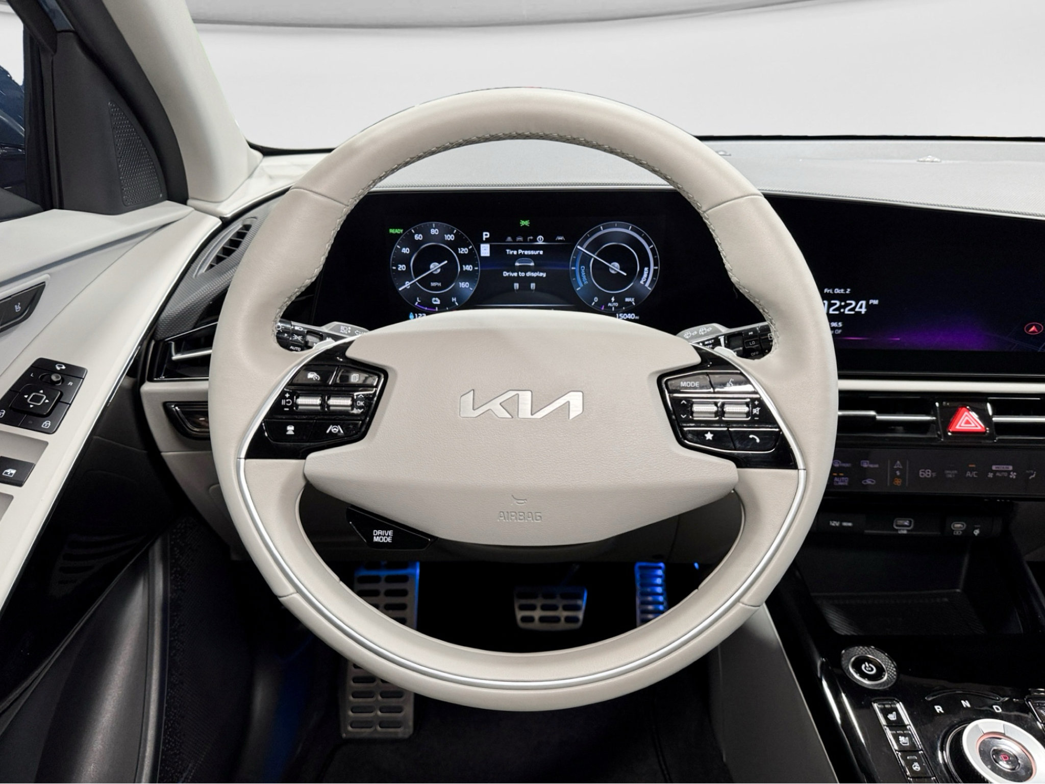 Used 2024 Kia Niro Wave w/ Wave Preserve Package FWD image 8