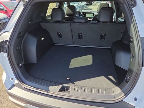 New 2026 Chevrolet Equinox LT w/ Convenience Package II image 7