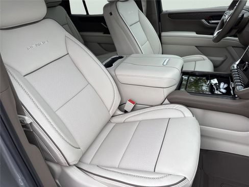 New 2026 GMC Yukon Denali AWD/4WD image 31