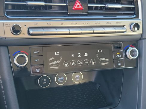 Certified 2026 Genesis G70 2.5T AWD/4WD image 16