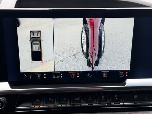 Used 2024 Chevrolet Silverado 1500 LTZ w/ LTZ Premium Package image 36