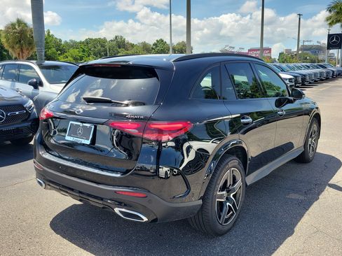 Certified 2026 Mercedes-Benz GLC 300 4MATIC image 3