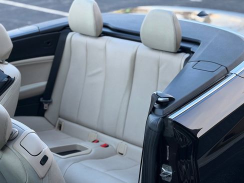 Used 2016 BMW 228i xDrive Convertible image 7