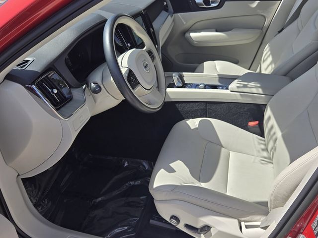 Used 2023 Volvo XC60 B5 Plus w/ Protection Package Premier FWD image 10