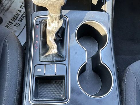 Used 2019 Kia Sorento L FWD image 20