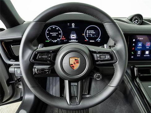 New 2026 Porsche Panamera image 9
