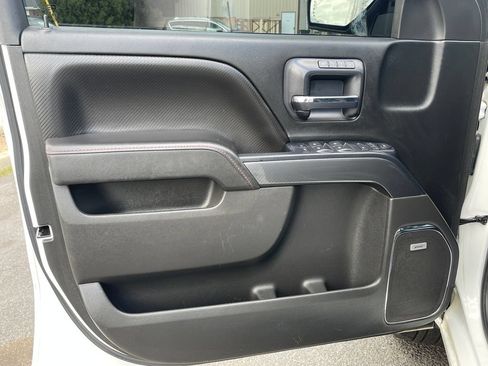 Used 2016 GMC Sierra 1500 SLT w/ All-Terrain Package AWD/4WD image 11