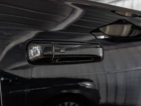 Used 2019 RAM 2500 Laramie w/ Black Appearance Package AWD/4WD image 41