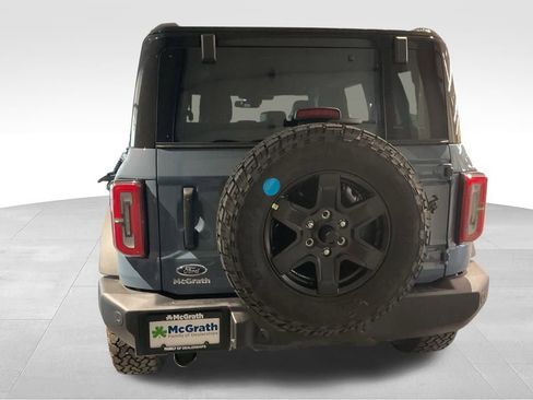 New 2025 Ford Bronco Outer Banks w/ Black Appearance Package image 4