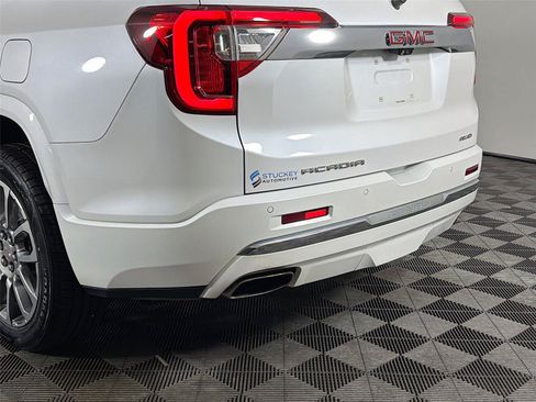 Used 2021 GMC Acadia Denali w/ Denali Ultimate Package AWD/4WD image 40