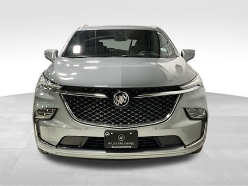 Used 2024 Buick Enclave Avenir w/ Avenir Technology Package AWD/4WD image 3