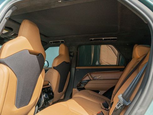 Used 2025 Land Rover Range Rover Sport SV Edition Two image 43