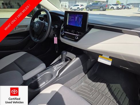 Used 2026 Toyota Corolla LE FWD image 13