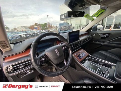 Used 2021 Lincoln Aviator Reserve w/ Equipment Group 208A image 12