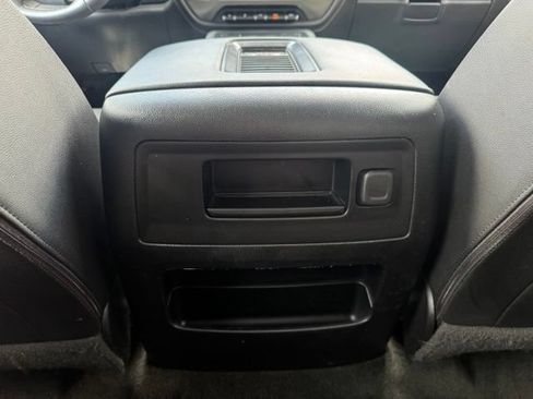Used 2017 Chevrolet Silverado 1500 High Country AWD/4WD image 9