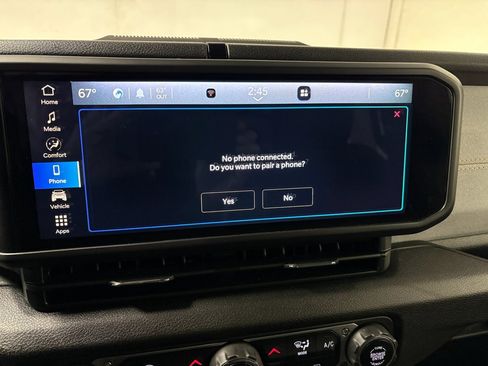Used 2024 Jeep Gladiator Sport AWD/4WD image 18