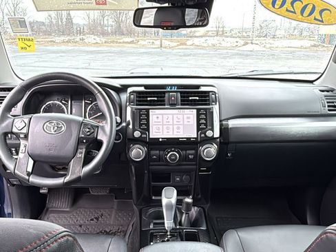 Certified 2020 Toyota 4Runner TRD Off-Road Premium image 33