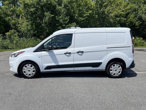 Used 2022 Ford Transit Connect XLT FWD image 4