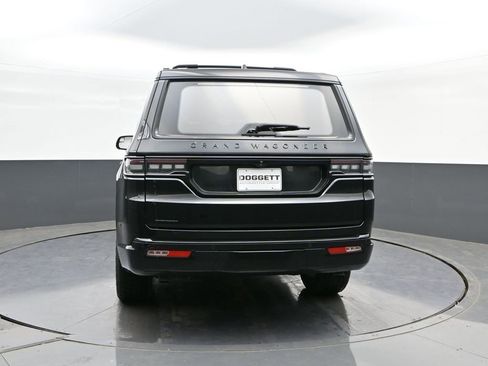 Used 2023 Jeep Grand Wagoneer Series II w/ Quick Order Packagew 28T image 8