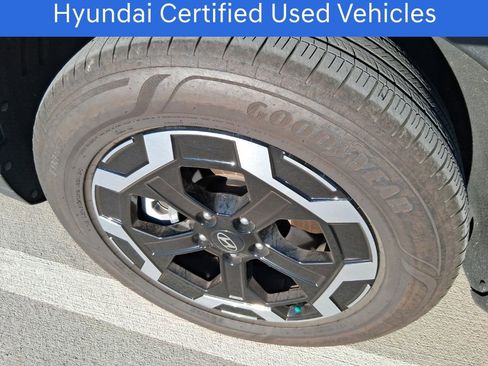 Used 2025 Hyundai Santa Fe SEL image 22