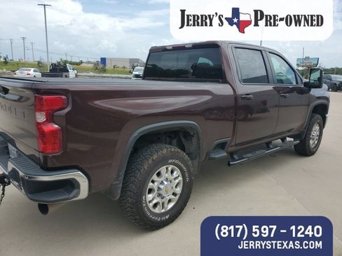 Used 2024 Chevrolet Silverado 3500 LT w/ Convenience Package AWD/4WD image 6