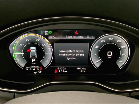 Certified 2025 Audi Q5 e Premium Plus image 16