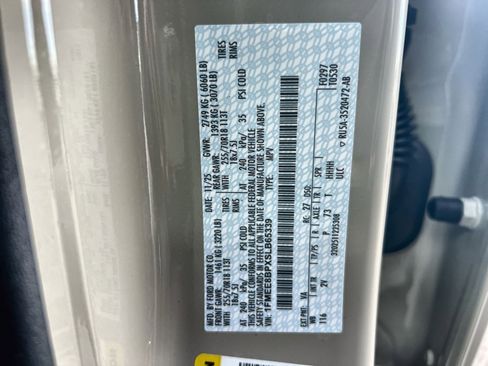 New 2025 Ford Bronco Outer Banks image 28