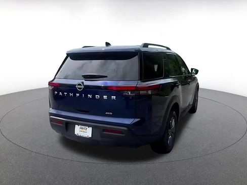 Used 2025 Nissan Pathfinder SV AWD/4WD image 15