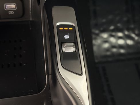 Certified 2022 Kia Sorento EX w/ Panoramic Sunroof Package image 34