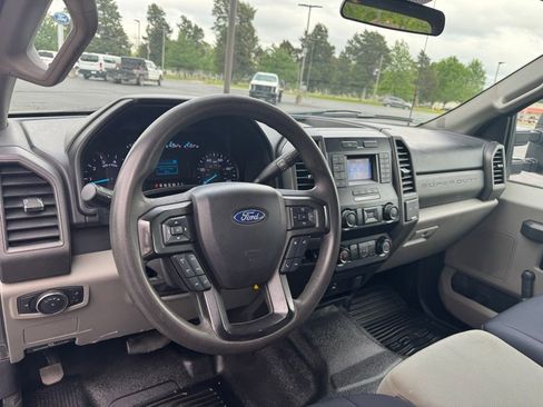 Used 2020 Ford F250 XL w/ XL Value Package AWD/4WD image 6