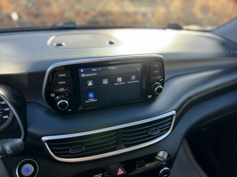 Used 2019 Hyundai Tucson Limited image 35