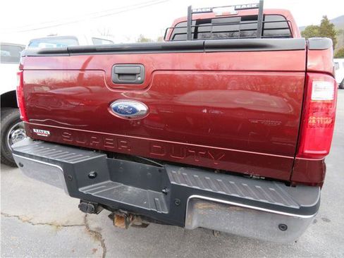 Used 2015 Ford F250 Lariat w/ Lariat Ultimate Package image 16