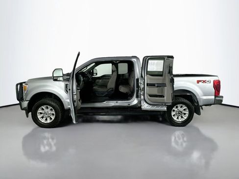 Used 2022 Ford F250 XLT w/ XLT Value Package image 21