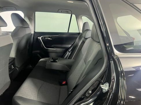 Used 2024 Toyota RAV4 XLE image 29